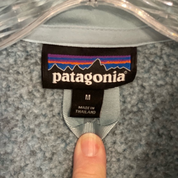 Patagonia 1/4 Zip Jacket - Picture 2 of 5